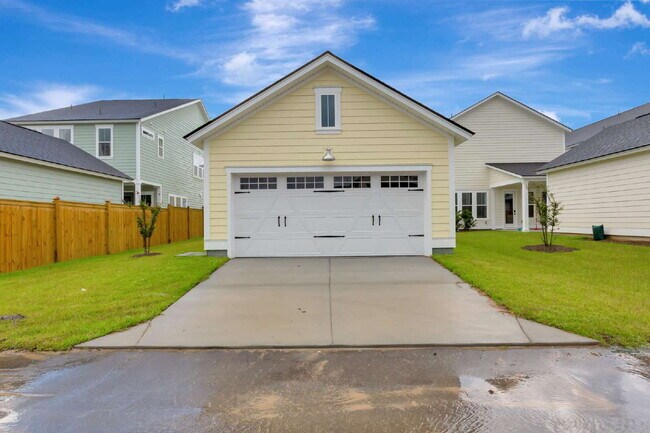Building Photo - BRAND NEW CONSTRUCTION IN CARNES CROSSROADS - BE THE FIRST TO CALL IT HOME!