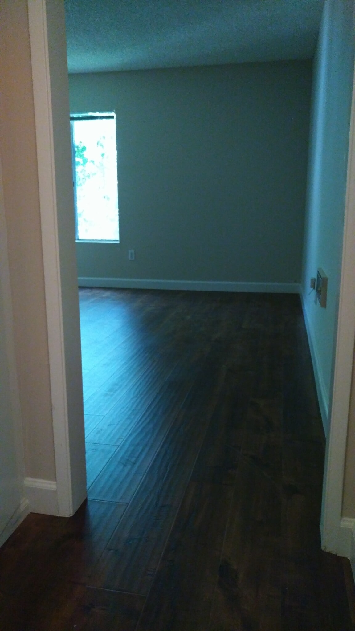 Building Photo - 1000 W MacArthur Blvd