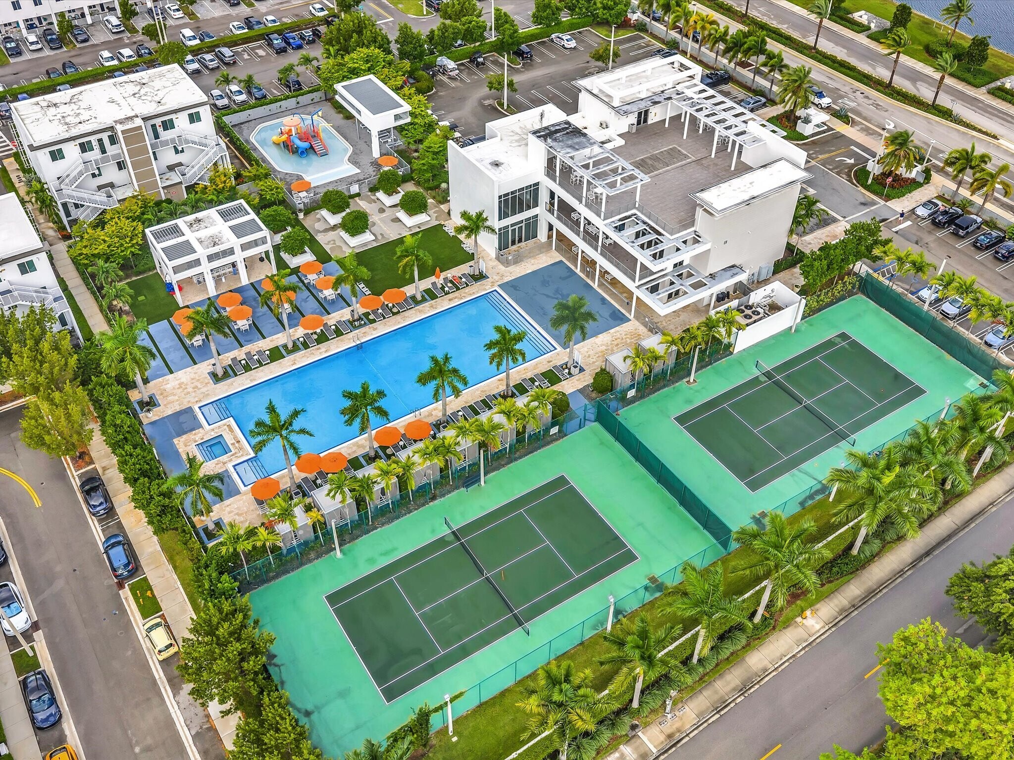 Building Photo - 6410 NW 102nd Path