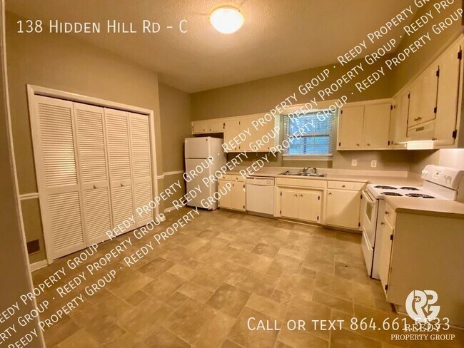 Building Photo - 138 Hidden Hill Rd