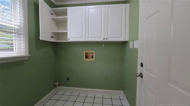 Building Photo - 4488 Penhurst Ct