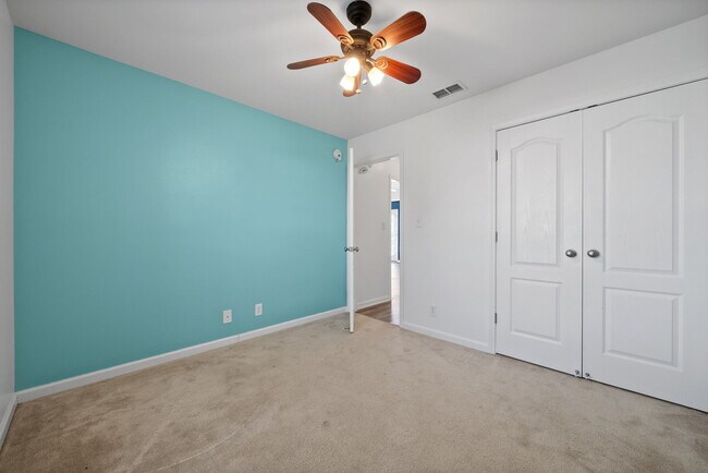Building Photo - 3735 N Cindy Jo Dr