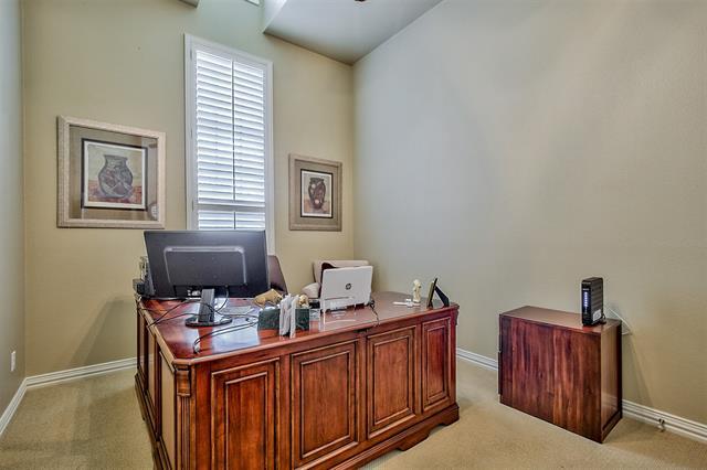 Building Photo - 2107 Crowbridge Dr
