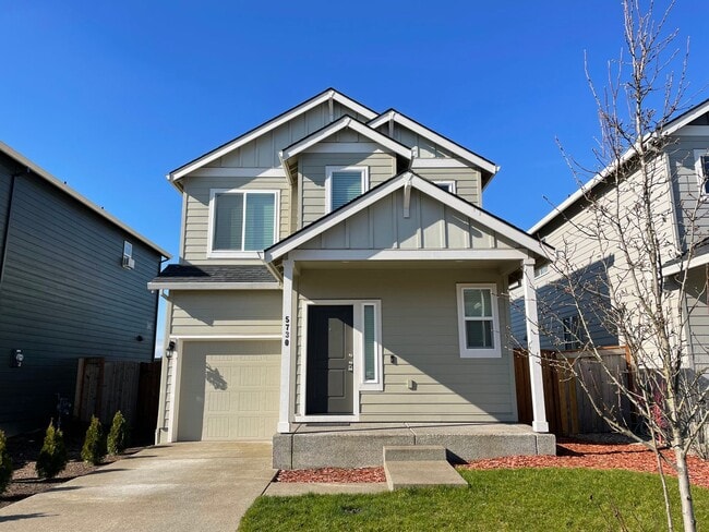 Primary Photo - BEAUTIFUL 3 Bedroom 2.5 Bath Home! High Ce...