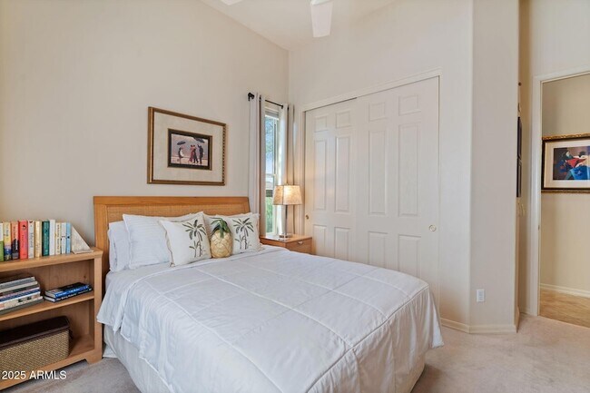 Building Photo - 7442 E Quien Sabe Way