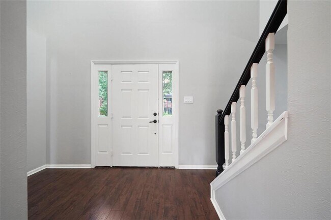 Building Photo - 4426 Echo Falls Dr