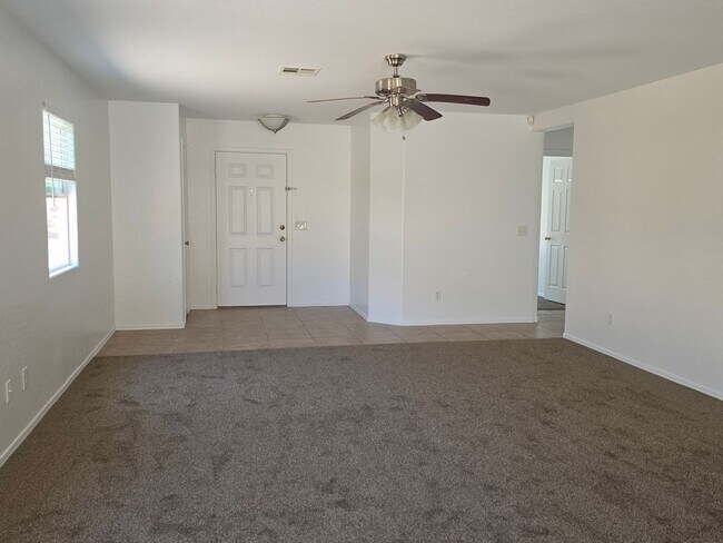 Building Photo - 2068 E Andalusian Loop