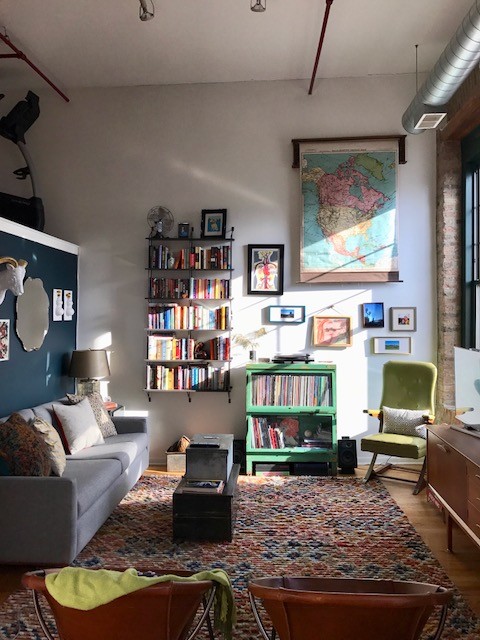 Interior Photo - 833-45 W. Fulton Mkt.