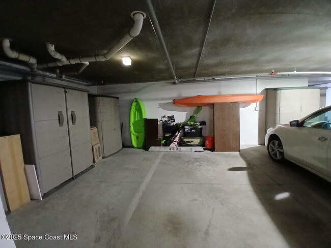 Building Photo - 820 Del Rio Way