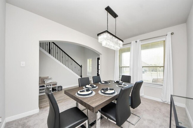 Building Photo - 5312 Cascade Ct