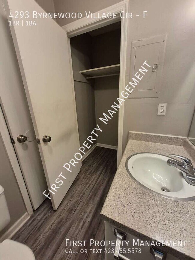 Building Photo - 4293 Byrnewood Village Cir