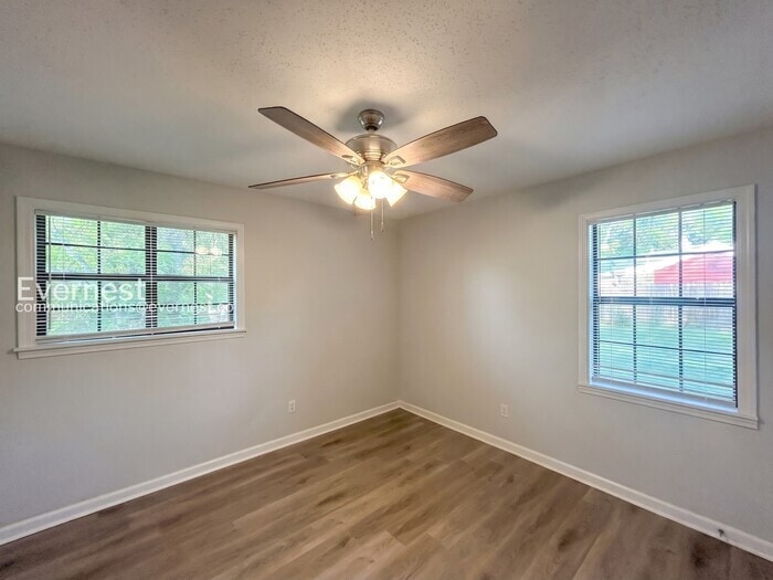 Building Photo - 8328 Dottley Dr