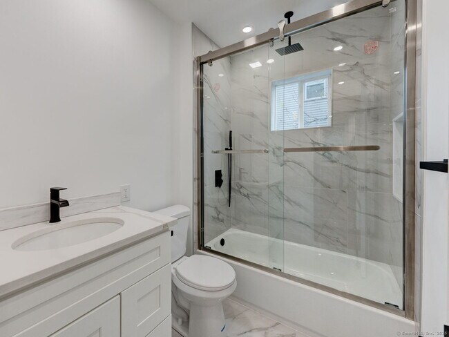 Building Photo - 44 Wallace Row