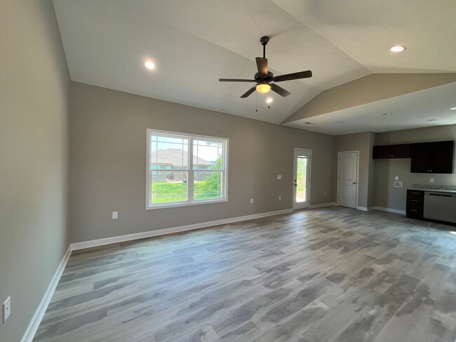 Building Photo - New Construction three bedroom in Plum Spr...