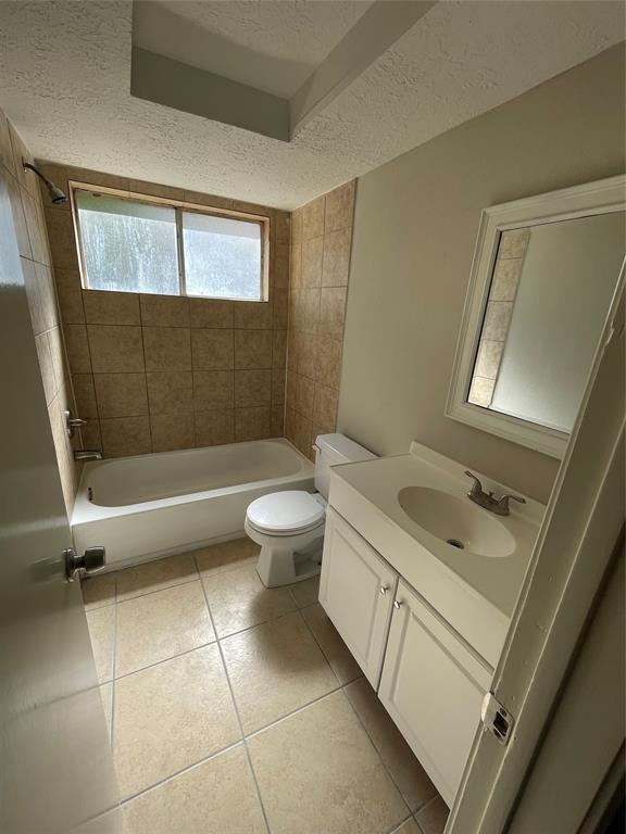 Building Photo - 10426 Towneview Dr