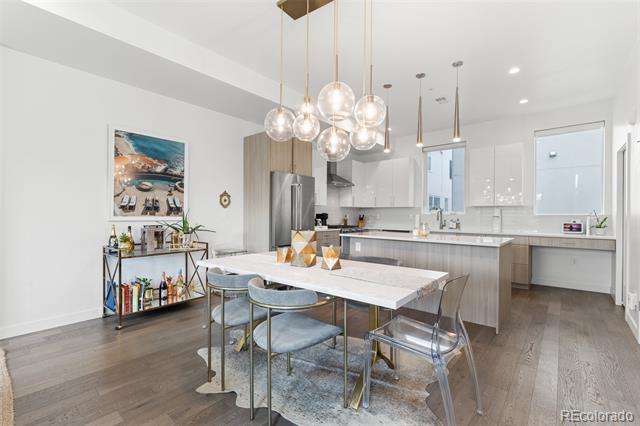 Building Photo - 1608 Irving St