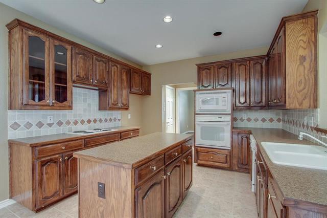 Building Photo - 224 Heatherwood Dr