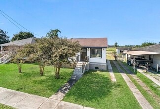 Building Photo - 3240 Hero Dr