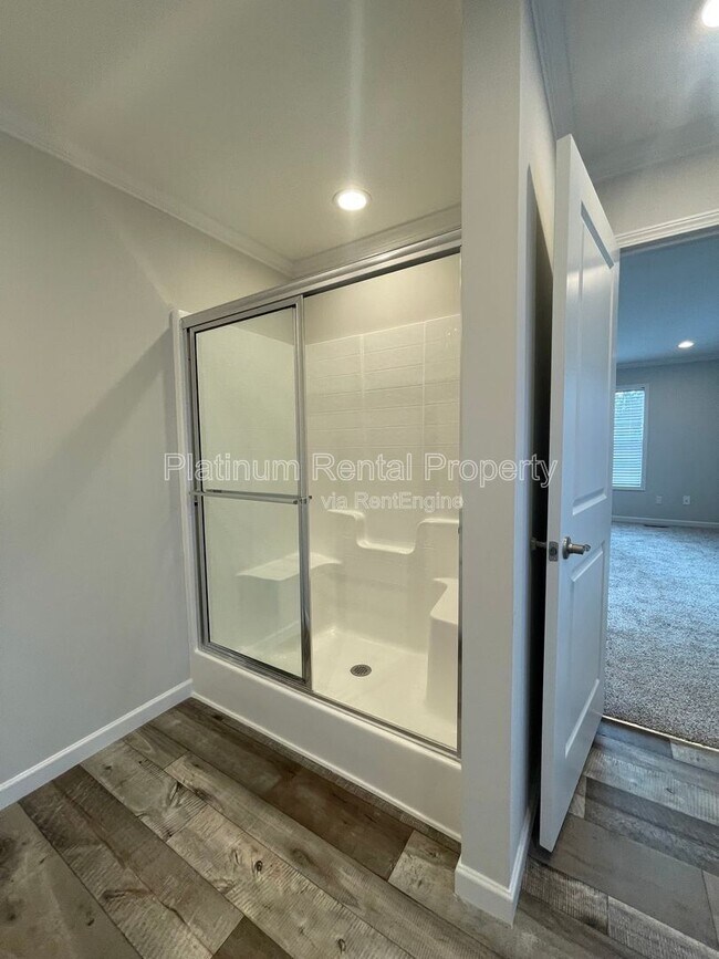 Building Photo - 3811 Cagle Rd