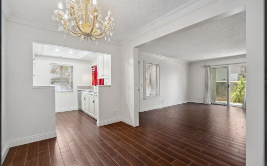 Building Photo - 81 Rockwood