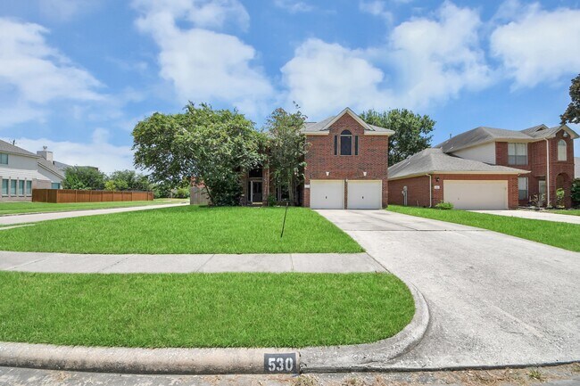 Building Photo - 530 Majestic Ridge Dr