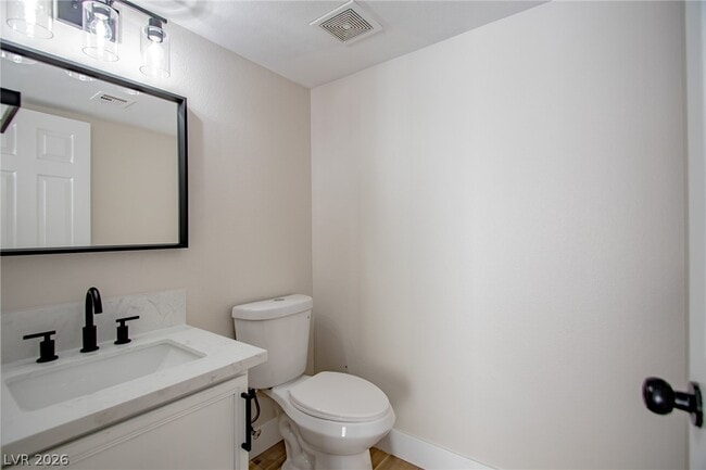 Building Photo - 2108 Sandy Ln