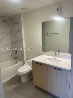 Building Photo - 16395 Biscayne Blvd