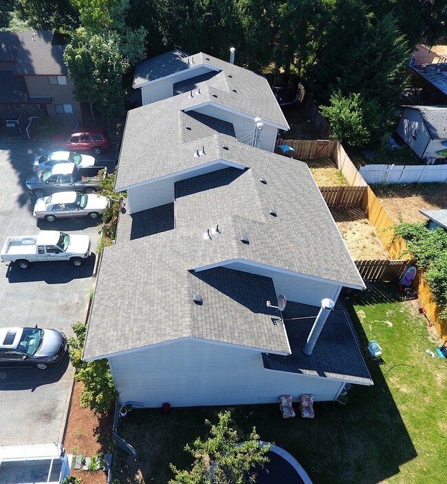 Building Photo - 95 Quinn Ave