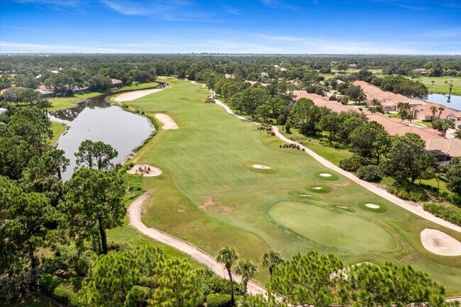 Building Photo - 9301 Briarcliff Trace