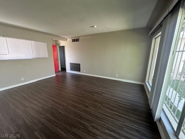 Building Photo - 223 N 14th St