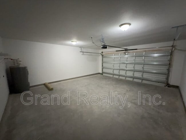 Building Photo - 5206 McCallister St