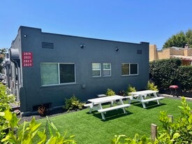Building Photo - 2819 3rd Ave