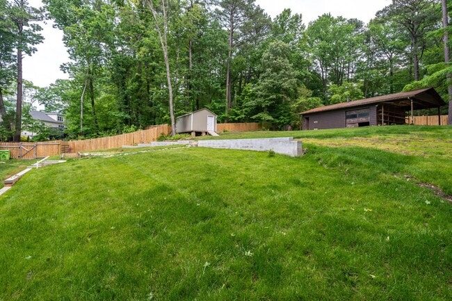 Building Photo - 4222 Arbutus Dr