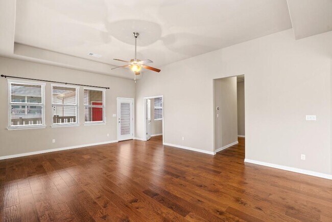 Building Photo - 121 Greene