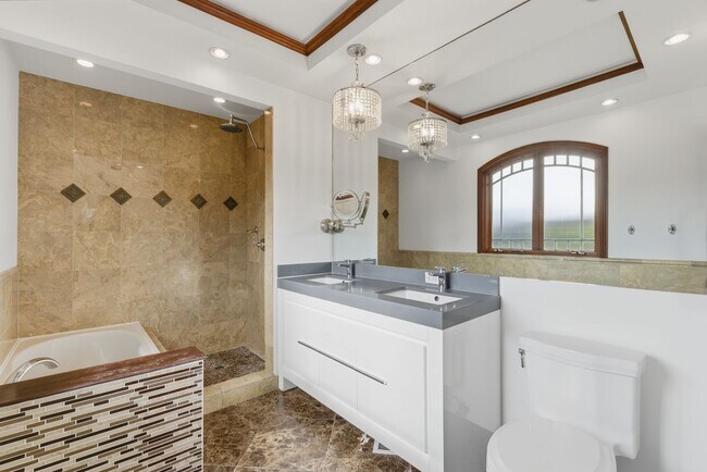 Building Photo - Exceptional Home in the Back of the Valley, Pacifica