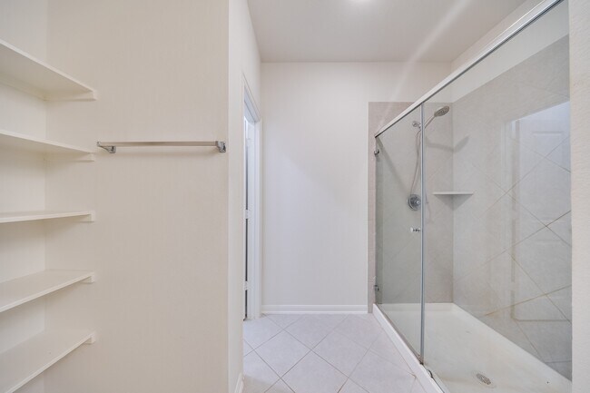 Building Photo - 18843 Cedar Birch Ln