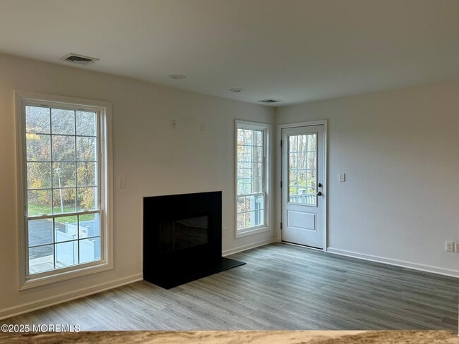 Building Photo - 373 Yorkshire Pl