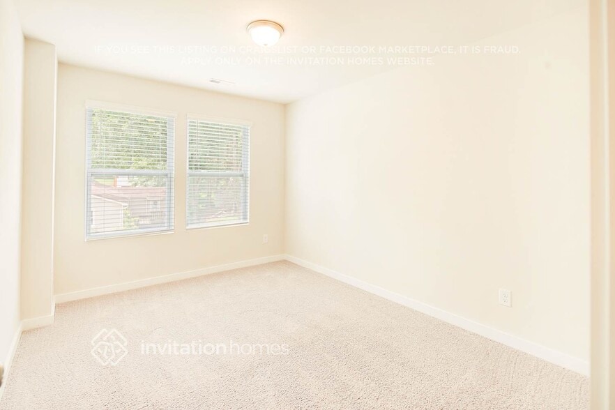 Building Photo - 3019 Ayana Dr