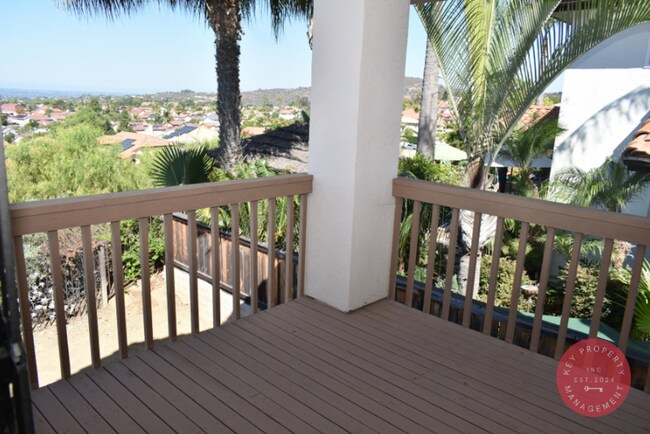 Building Photo - For Rent – Spacious 3 Bedroom, 2.5 Bath Ho...