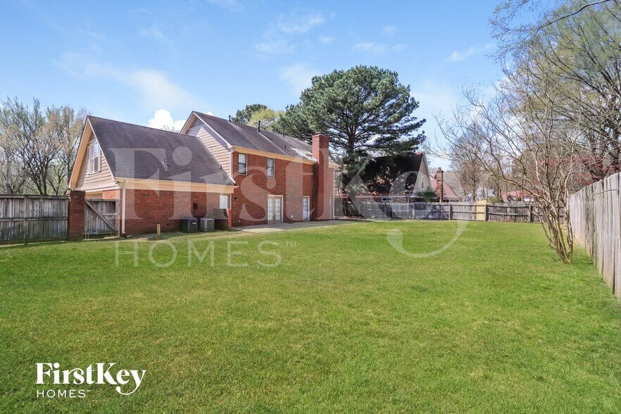 Building Photo - 8688 Chimneyrock Blvd.