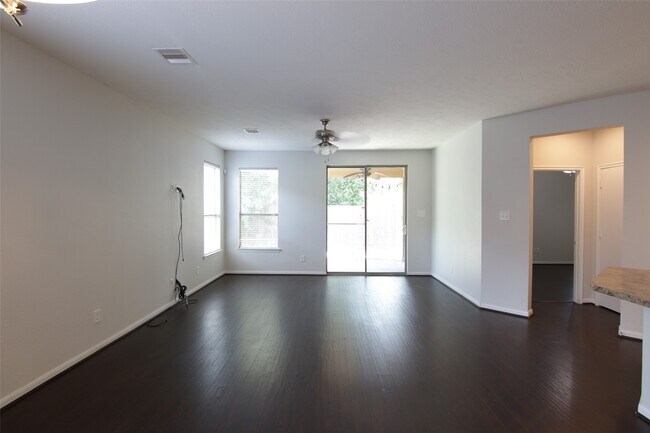 Building Photo - 9431 Black Tooth Way