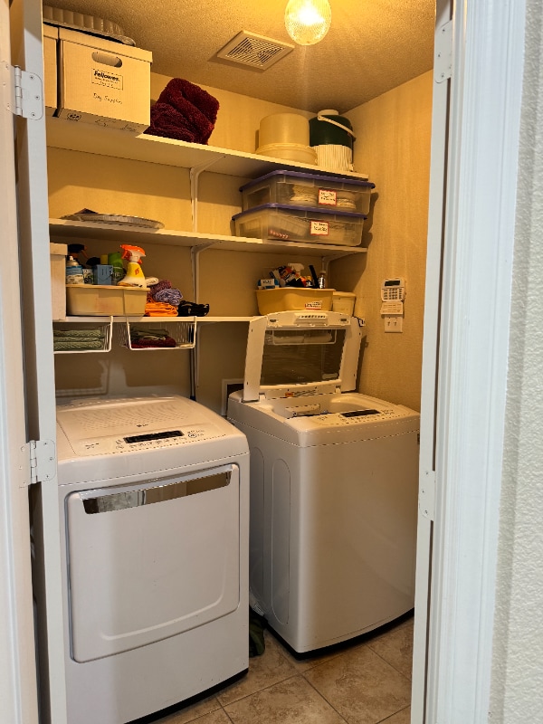 Building Photo - 5317 Ridgeson Dr