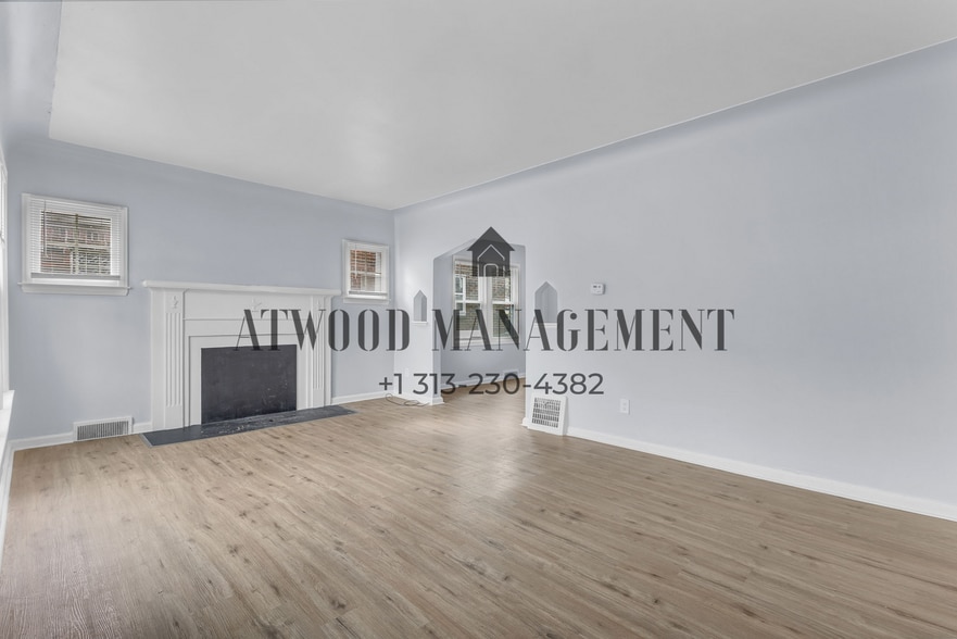 Building Photo - This beautifully updated 3-bedroom, 1-bath single-family home is ready for move-in!