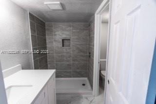 Building Photo - 975 N Franklin Ave