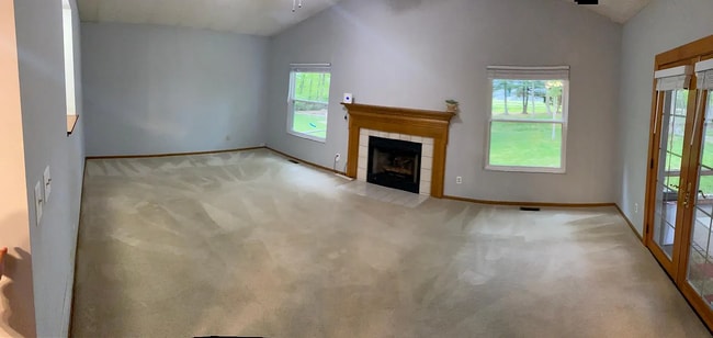 Building Photo - 5656 Beaver Head Ct