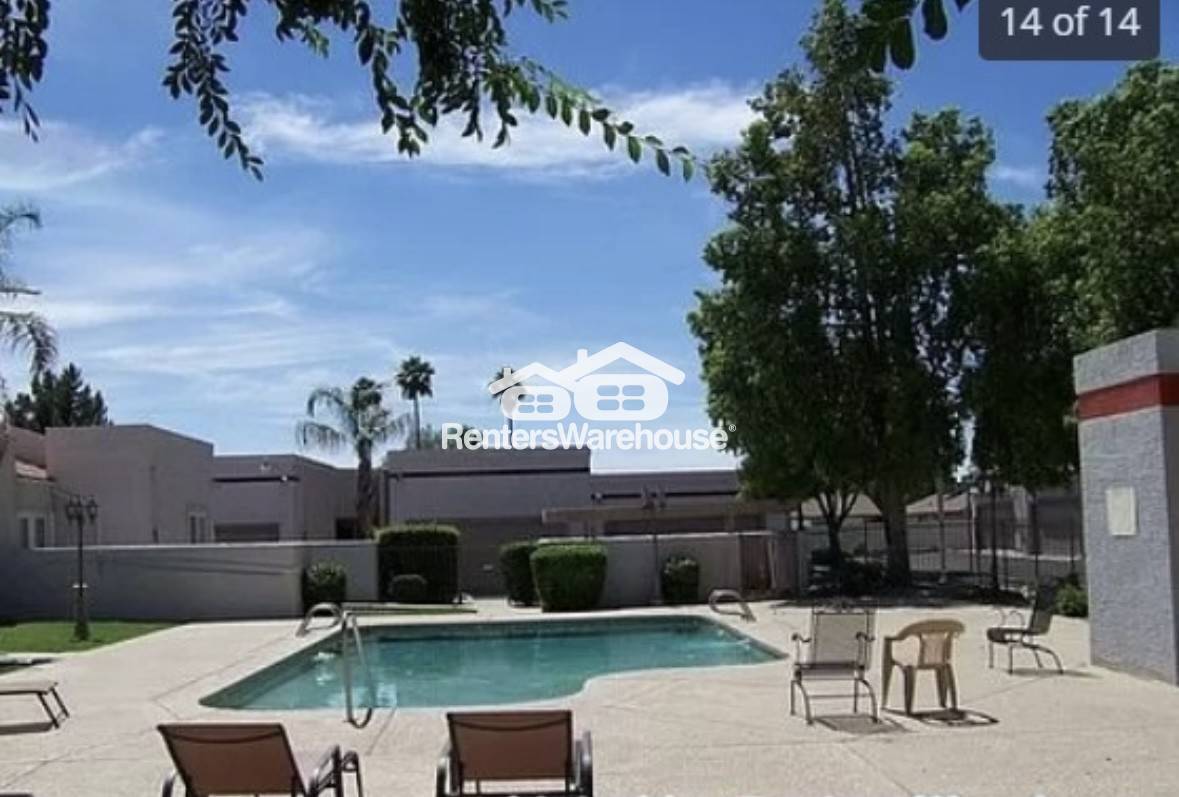 Building Photo - 9279 N 47th Dr