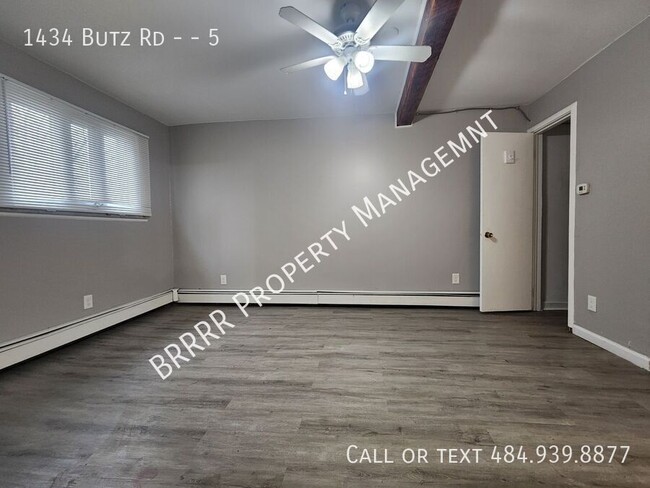 Building Photo - Cozy and affordable 1st floor 1 bedroom ap...