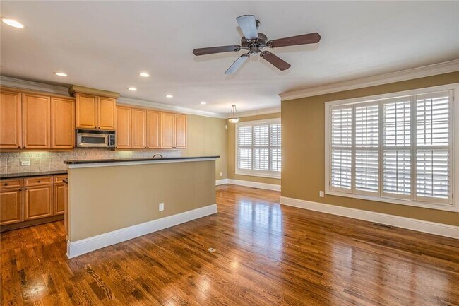 Building Photo - 5253 Campion Way