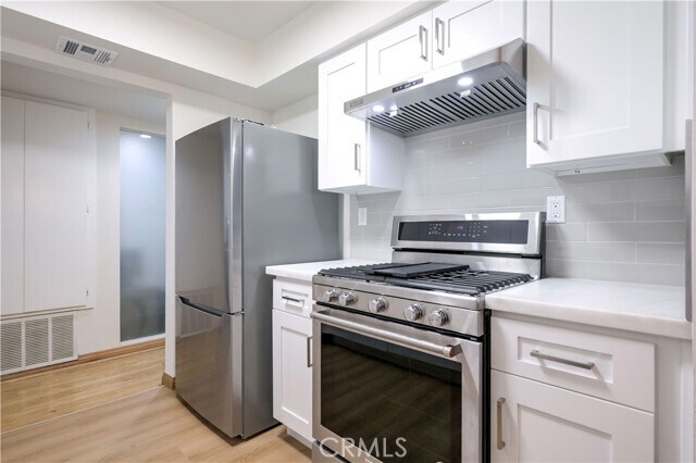 Building Photo - 4425 Whitsett Ave
