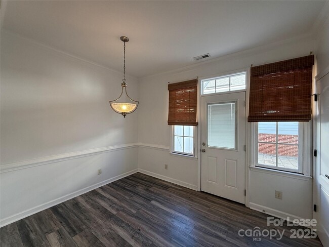 Building Photo - 12327 Carrigan Ct